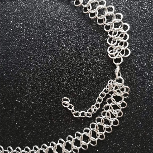 [SILVER] Exotic Bib Coin Necklace+Earring Set - Picture 8 of 11